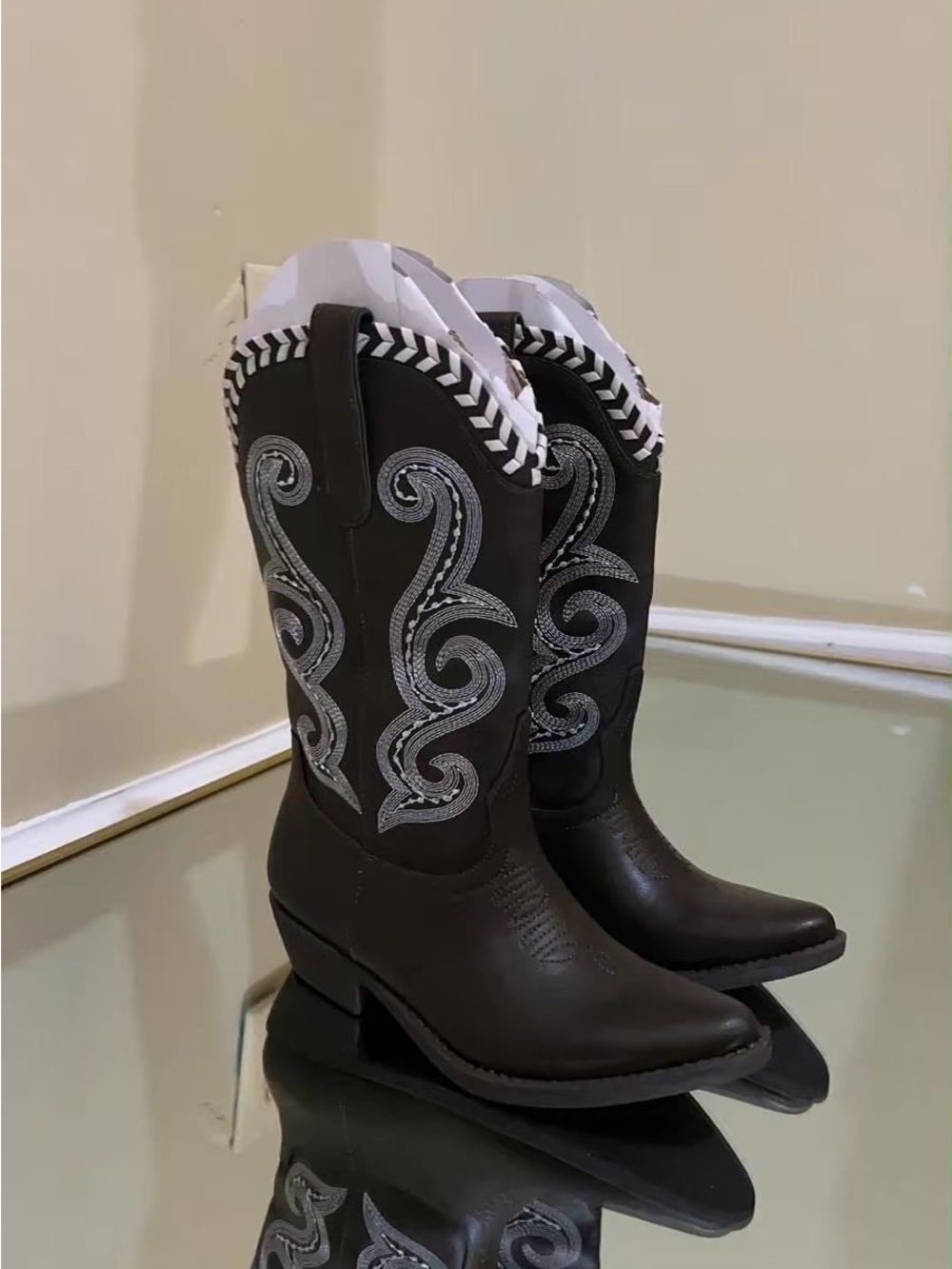 me too Black Mid-Calf Heeled Western Boots with Silver Embroidery
